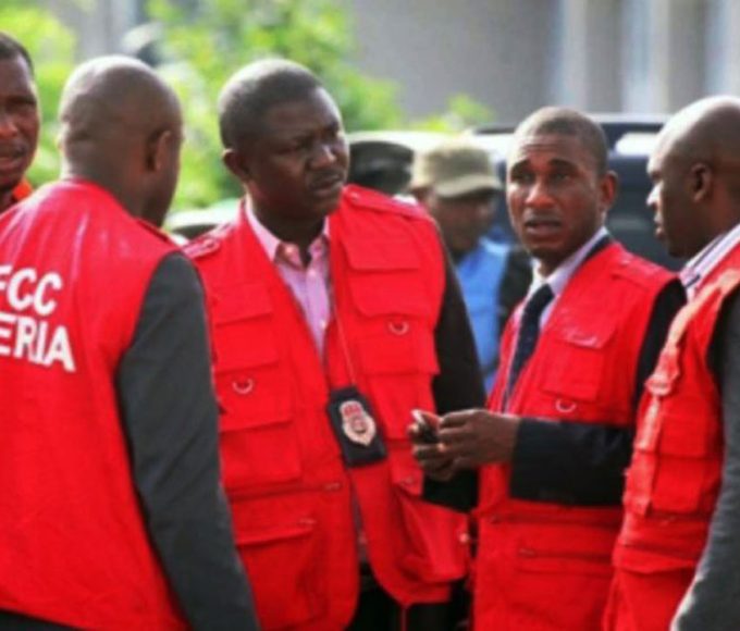 EFCC OPERATIVES